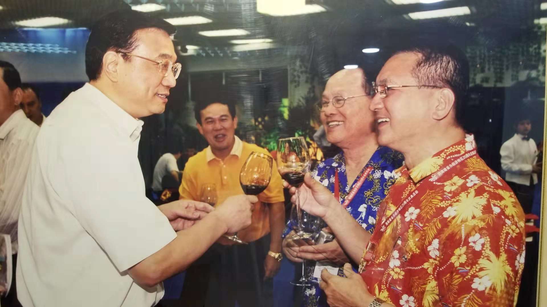 微信图片_20181116004244.jpg 微信图片_20181116004244.jpg